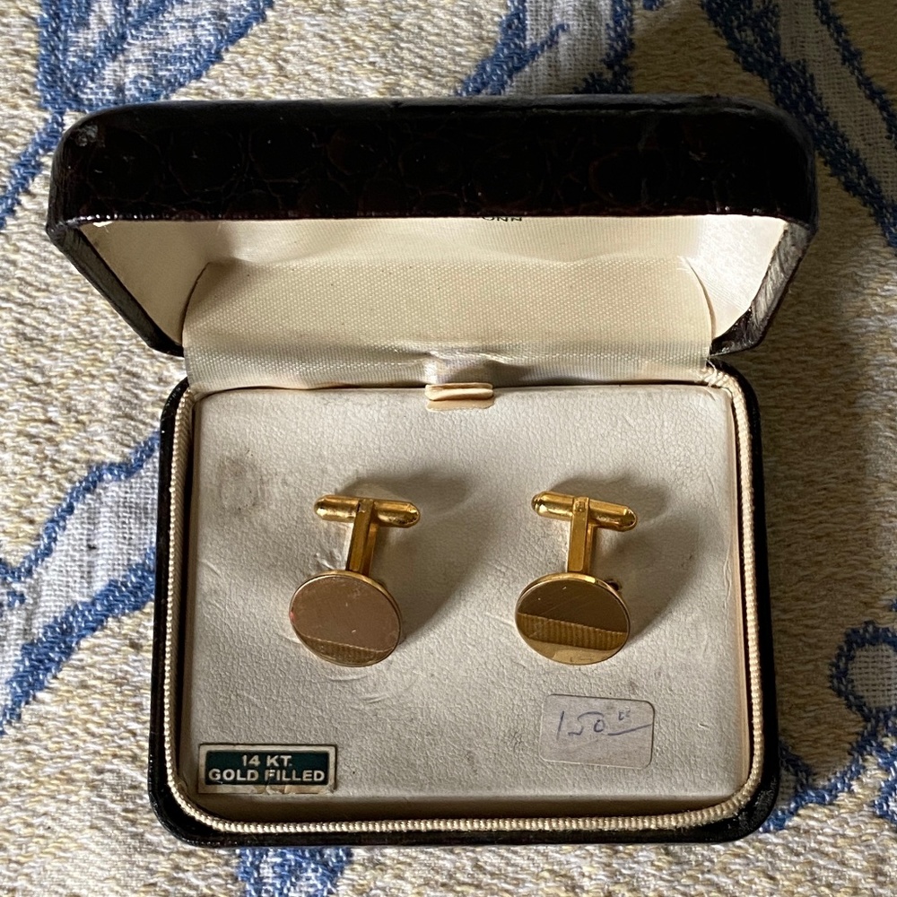 FLAWED Walter E. Hayward WEH 14KT G.F. Cuff Links